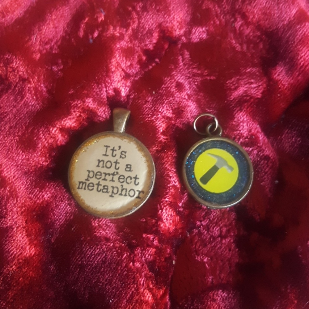 Doctor Horrible's Sing-Along Blog, 2 pendant set